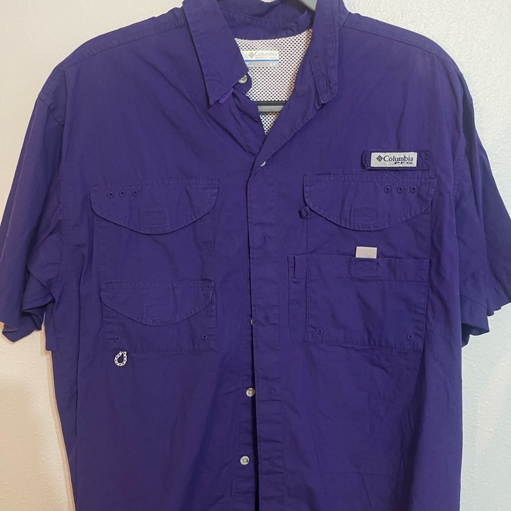 Men’s Columbia fishing shirt